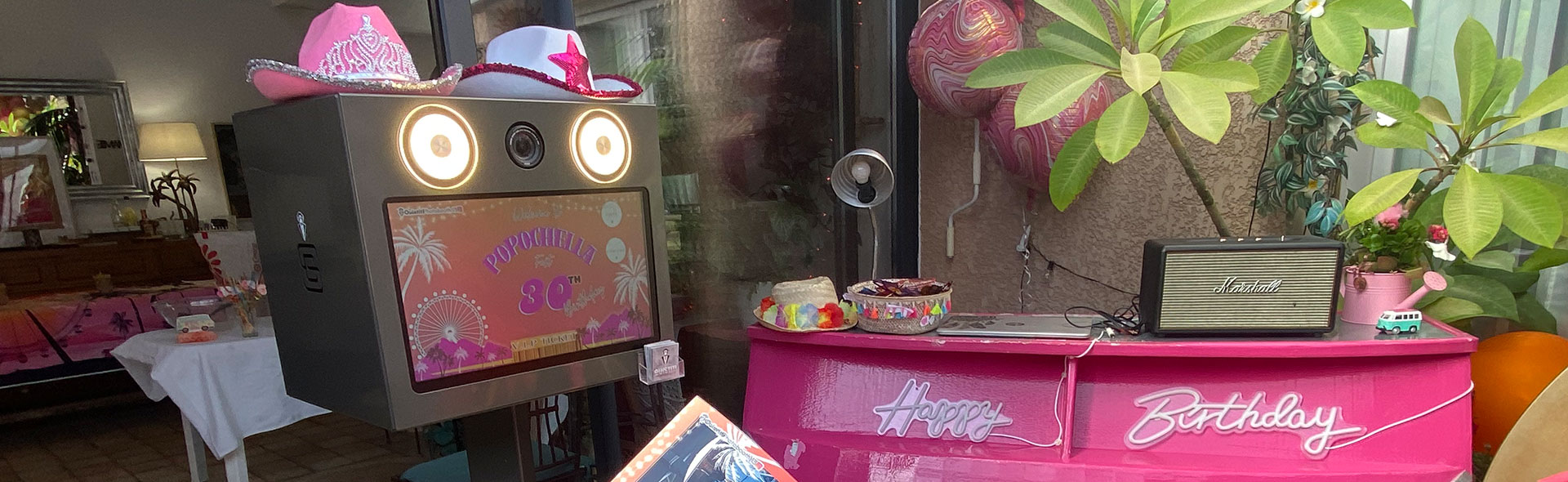 Location photobooth pour évènements dans les Bouches-du-Rhône Location photobooth pour évènements dans les Bouches-du-Rhône