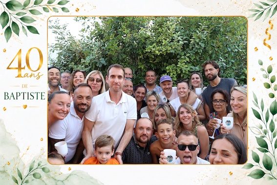 Protégé : 40 ans de Baptiste, location de photobooth à Meyreuil.
