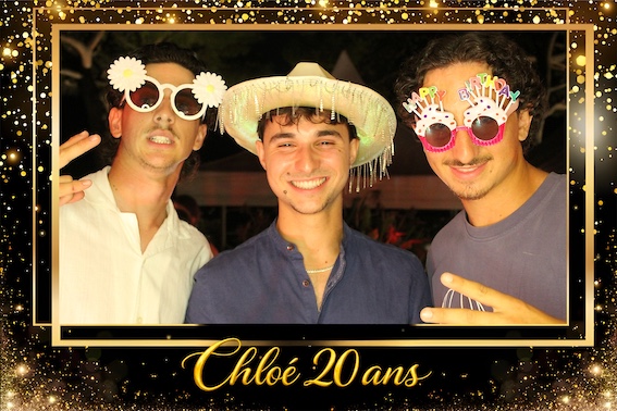 Protégé : 20 ans de Chloé, location de photobooth à La Ciotat.