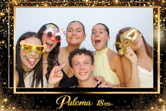 Protégé : 18 ans de Paloma, location de photobooth à La Penne sur Huveaune.