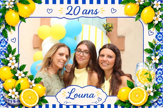 Protégé : 20 ans de Louna, location de photobooth à Simiane-Collongue.