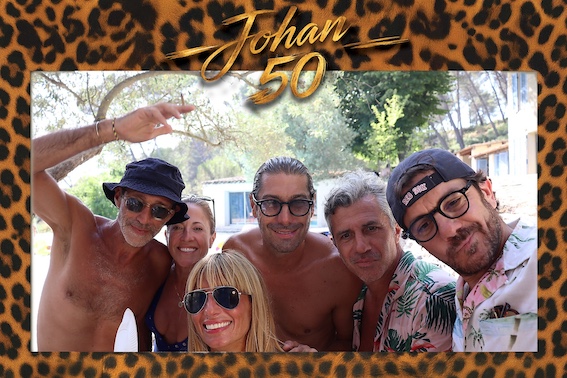 Protégé : 50 ans de Johan, location de photobooth à Bouc Bel Air.