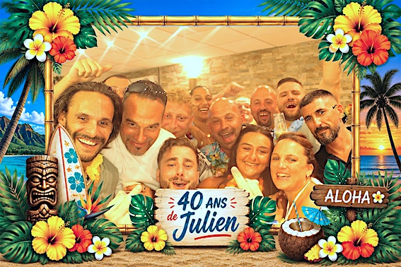 Protégé : 40 ans de Julien, location de photobooth à Aubagne.