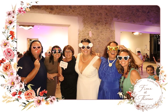 Protégé : Mariage de Fiona & Thierno, location de photobooth à La Celle.
