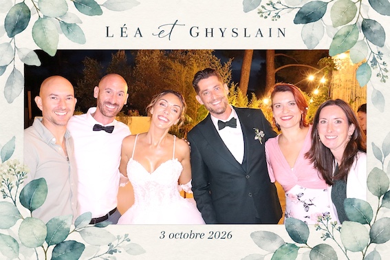 Protégé : Mariage de Léa & Ghyslain, location de photobooth à Solliès-Pont.